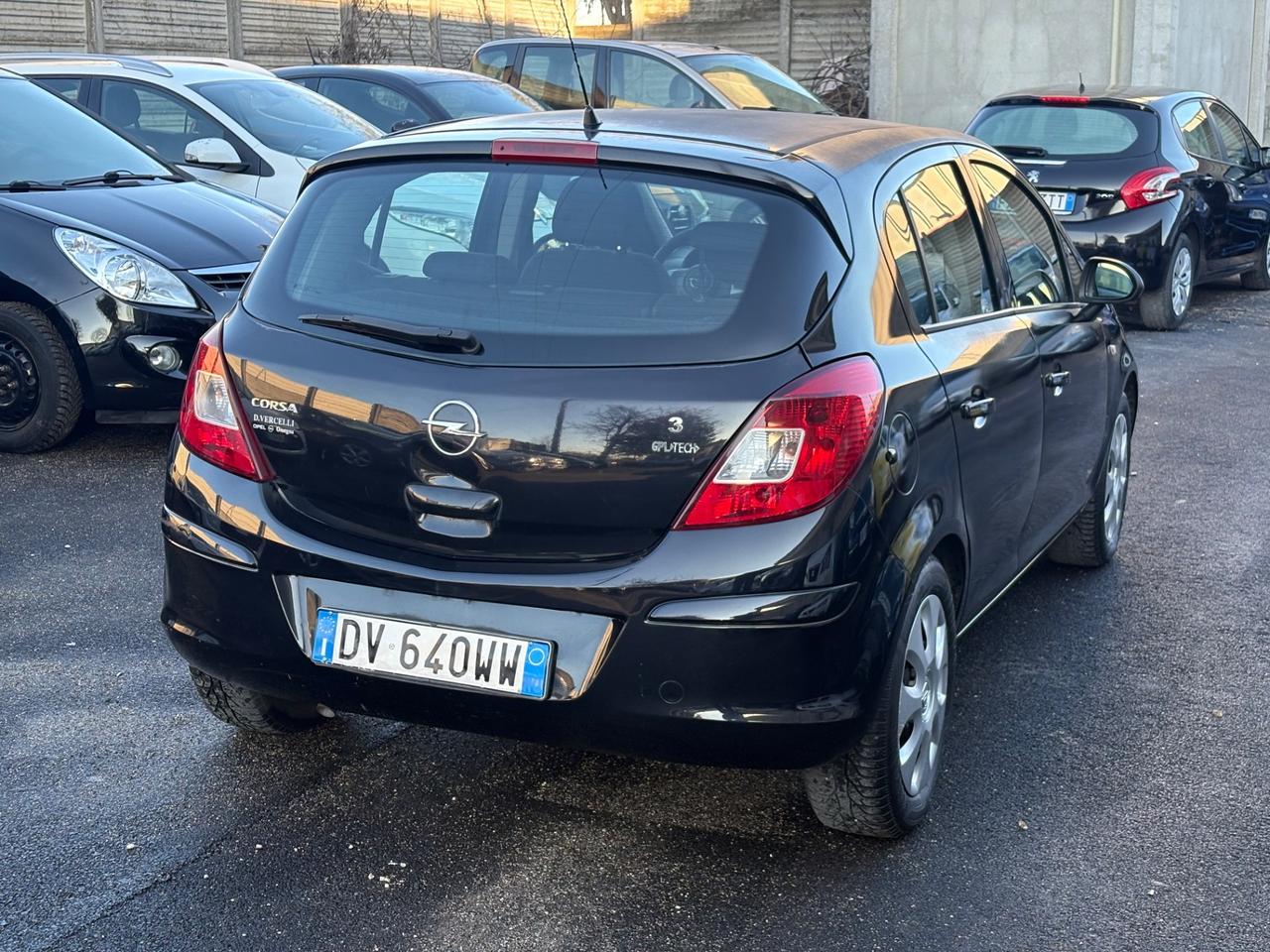Opel Corsa 1.2 80CV 5 porte GPL-TECH Edition