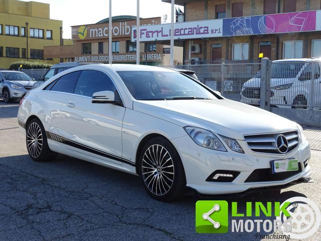 MERCEDES-BENZ E 220 CDI Coupé BlueEFFICIENCY Avantgarde
