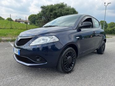Lancia Ypsilon soli 20000km idonea ai neopatentati