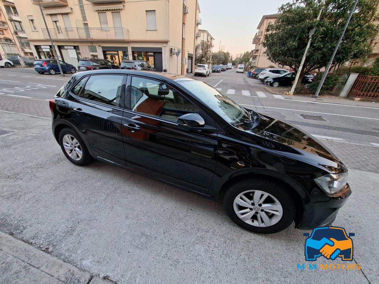 VOLKSWAGEN POLO unico proprietario GPL