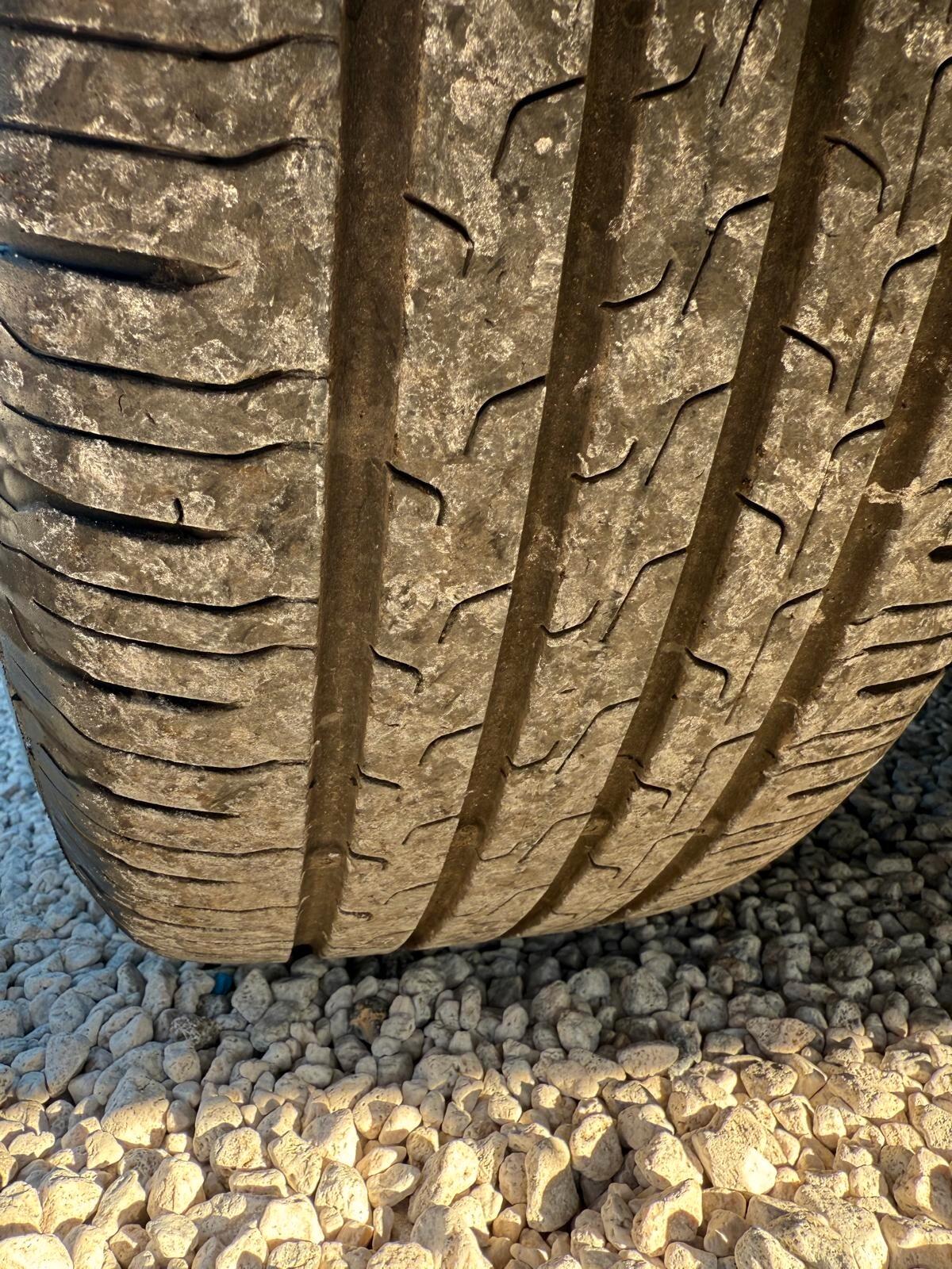 Toyota C-HR 1.8 Hybrid E-CVT Business