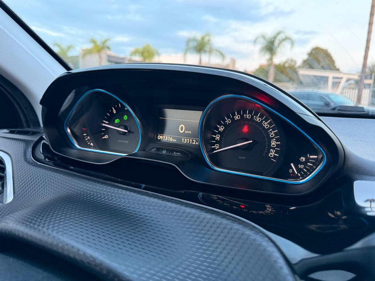 Peugeot 2008 1.5 BlueHDi 100 S&S Allure