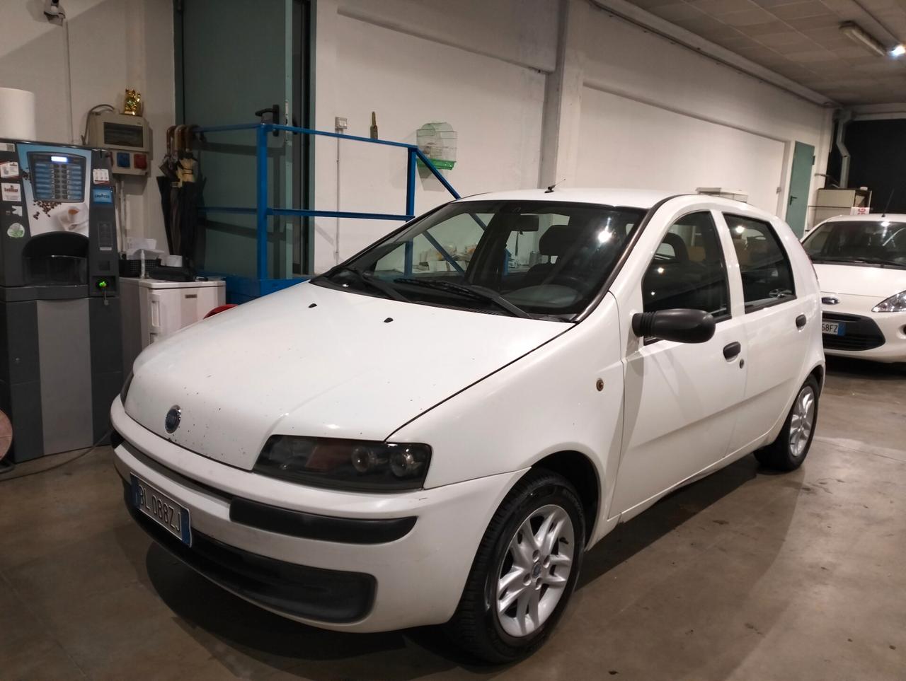 Fiat Punto 1.2i cat 5 porte EL