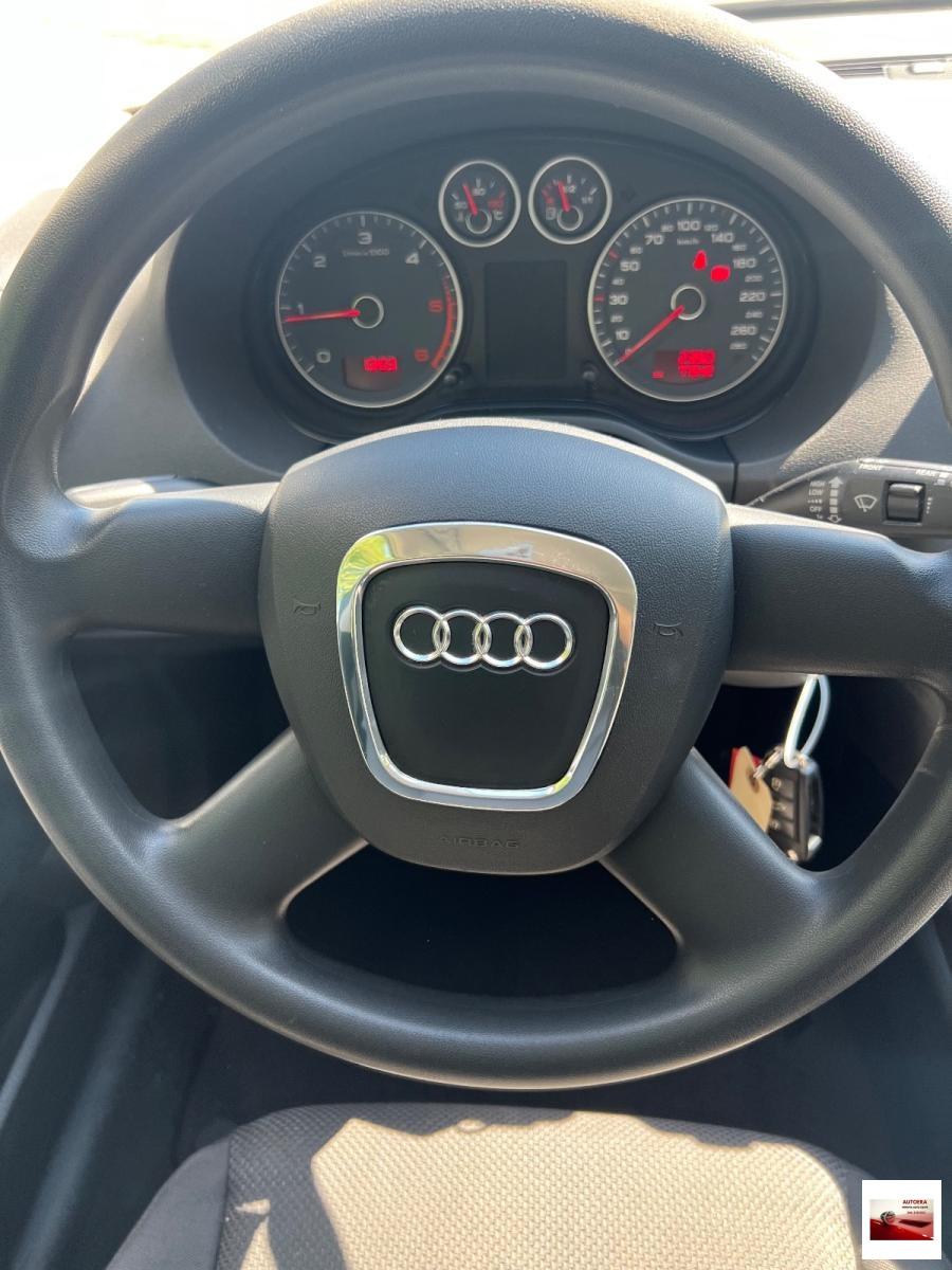 AUDI - A3 - 1.6 TDI 90CV CR F.AP. Ambiente