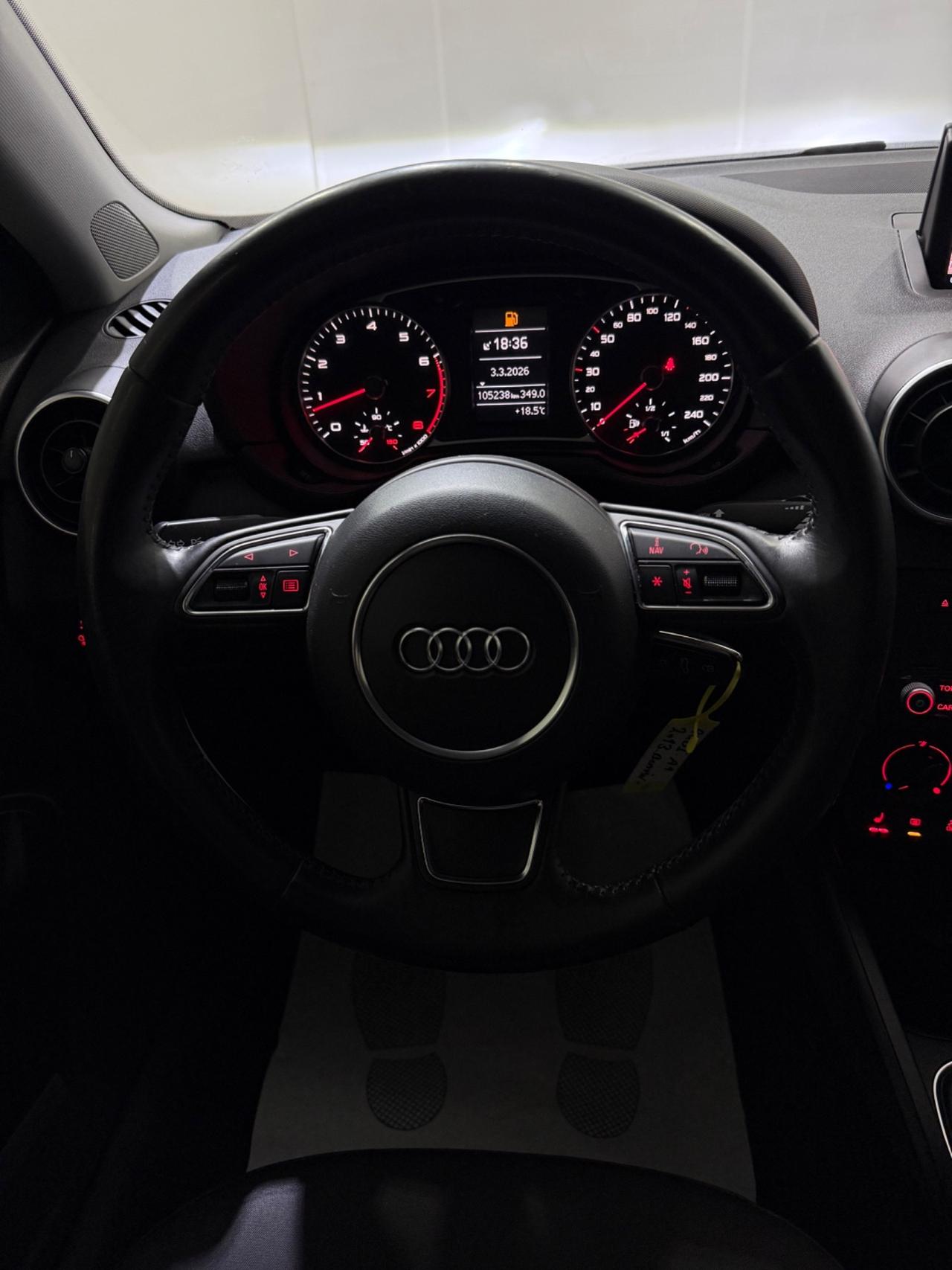 Audi A1 SPB 1.2 TFSI TOTAL BLACK