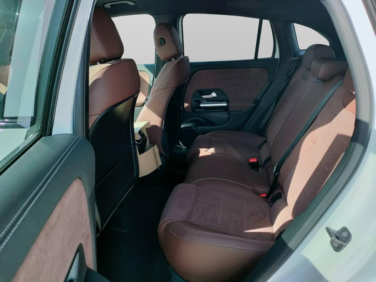 Mercedes-Benz GLA 200 d