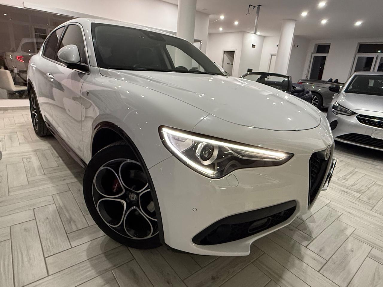 Alfa Romeo Stelvio 2.2D 210CV Q4 TRIBUTO ITALIANO TOP2022