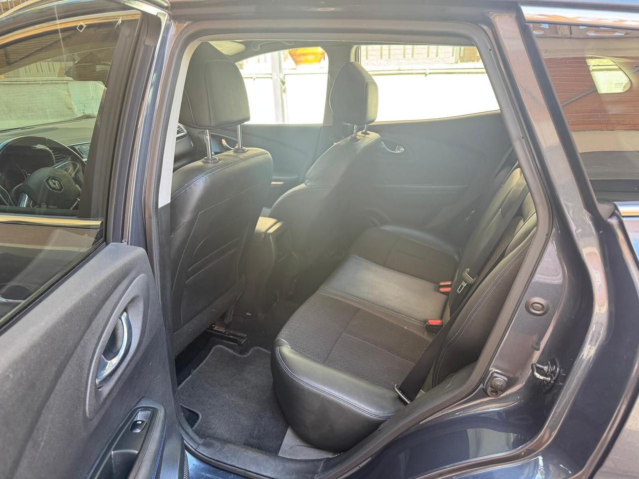 RENAULT Kadjar dCi 8V 110CV EDC Sport Edition