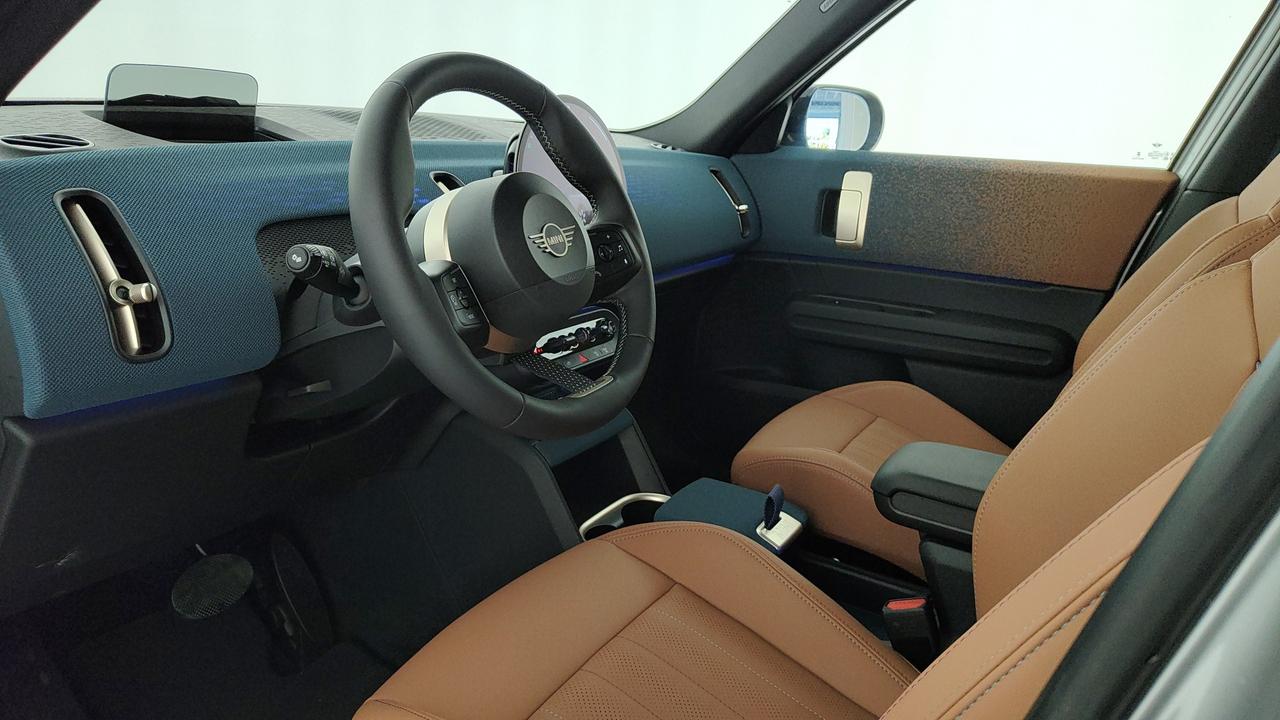 MINI MINI COUNTRYMAN E