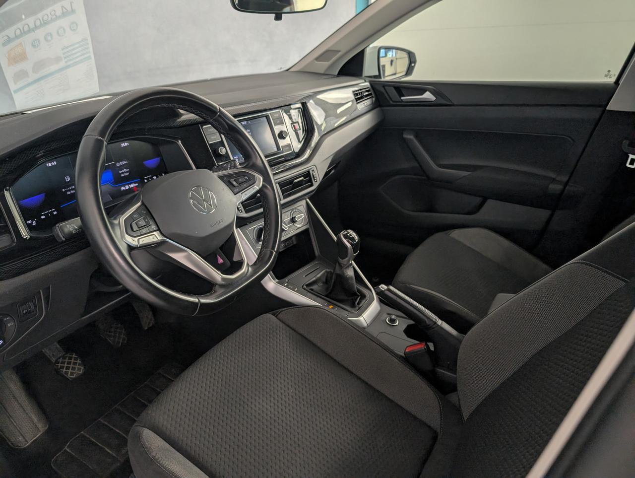Volkswagen polo vi 1.0 MPI 80cv Life