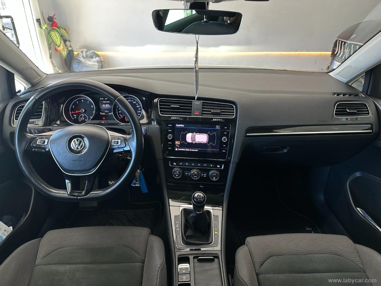 VOLKSWAGEN Golf 7.5 1.5 TSI ACT 5p. R-LINE BMT