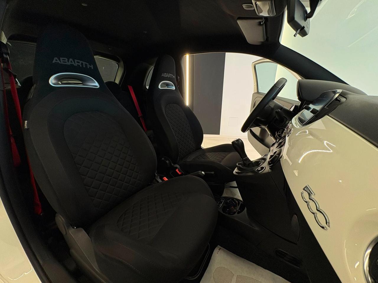 Abarth 595 1.4 Turbo T-Jet 145 CV