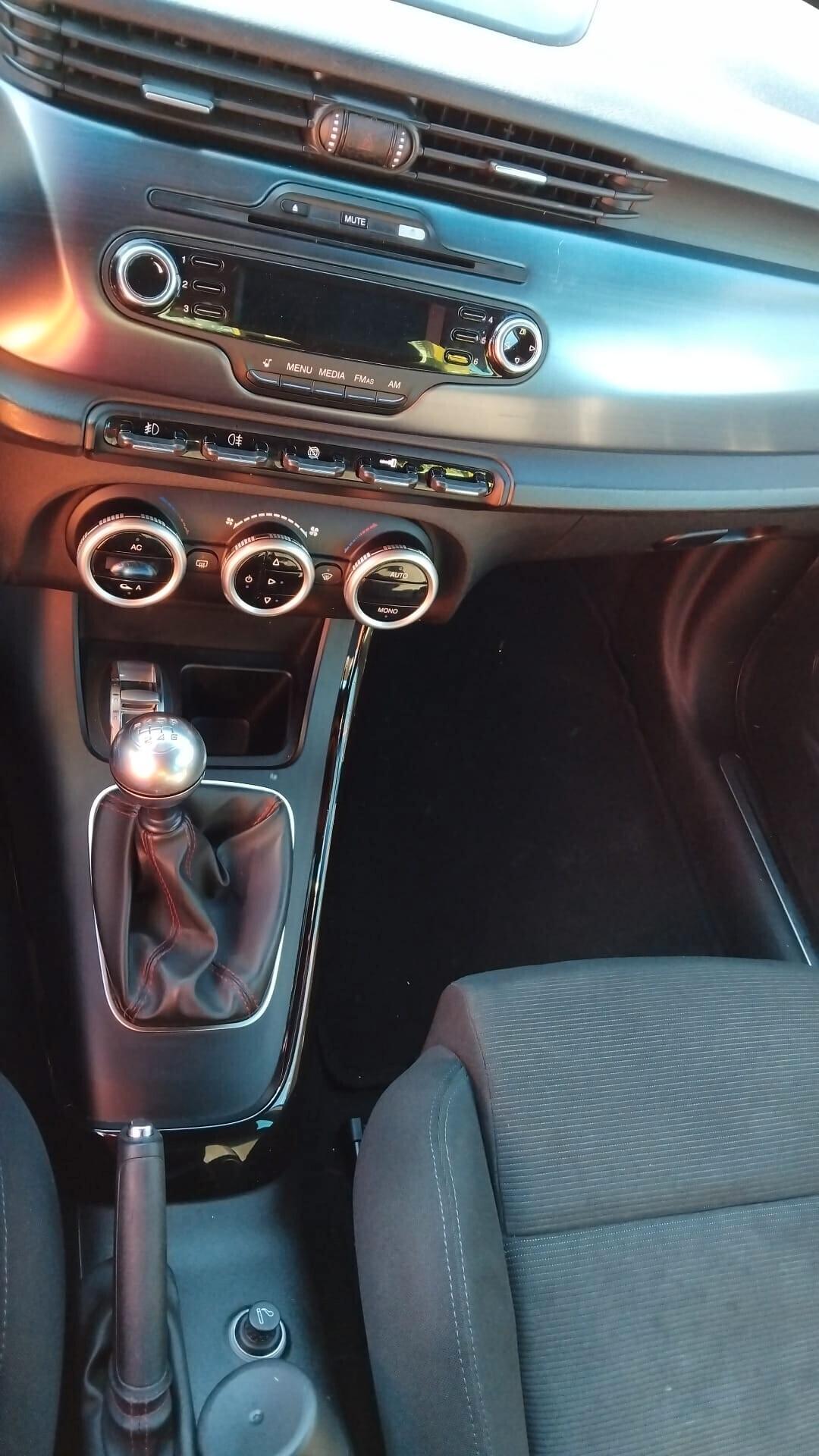 Alfa Romeo Giulietta 1.6 JTDm-2 105 CV Exclusive