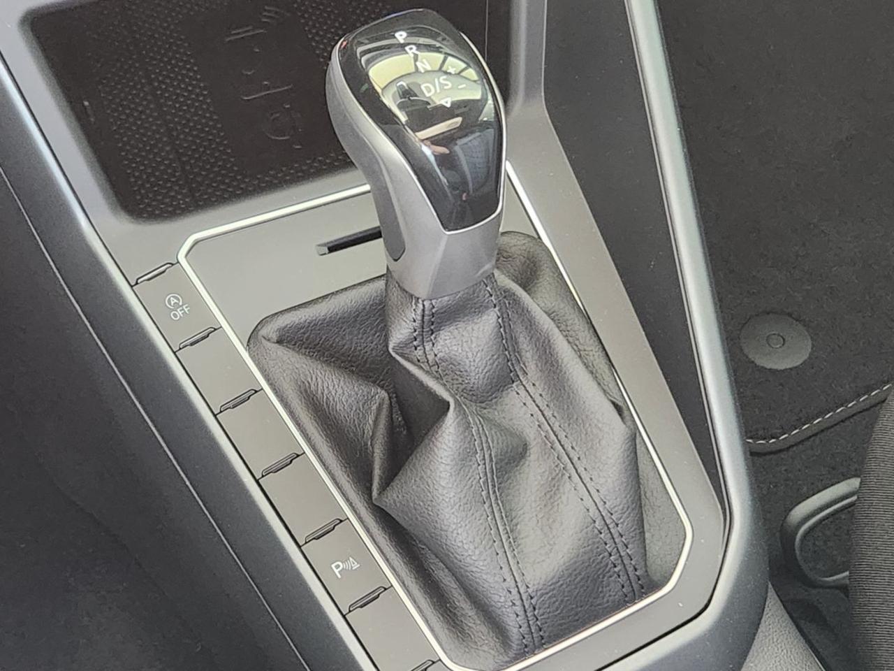 Volkswagen Taigo R-Line Tetto C.17" Camera Navi RLine R Line