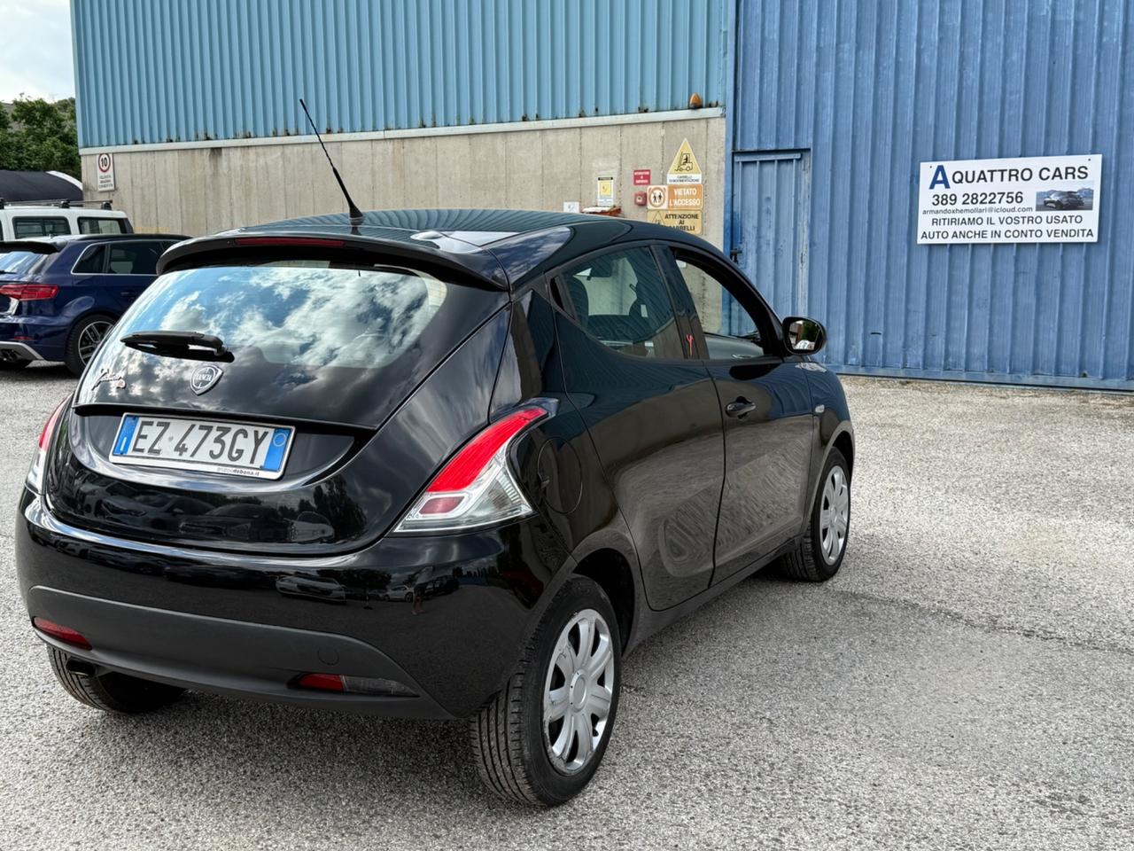 Lancia Ypsilon 1.2 69 CV 5 porte Gold