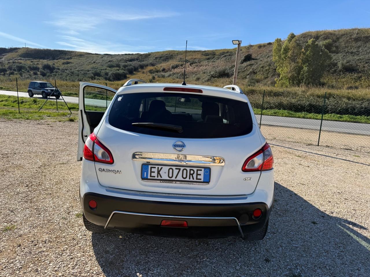 Nissan Qashqai 1.5 DIESEL MOTORE 15.000 km PERMUTE