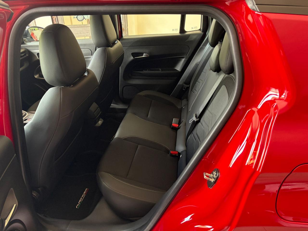 Jeep Avenger 1.2 Turbo 100CV Summit