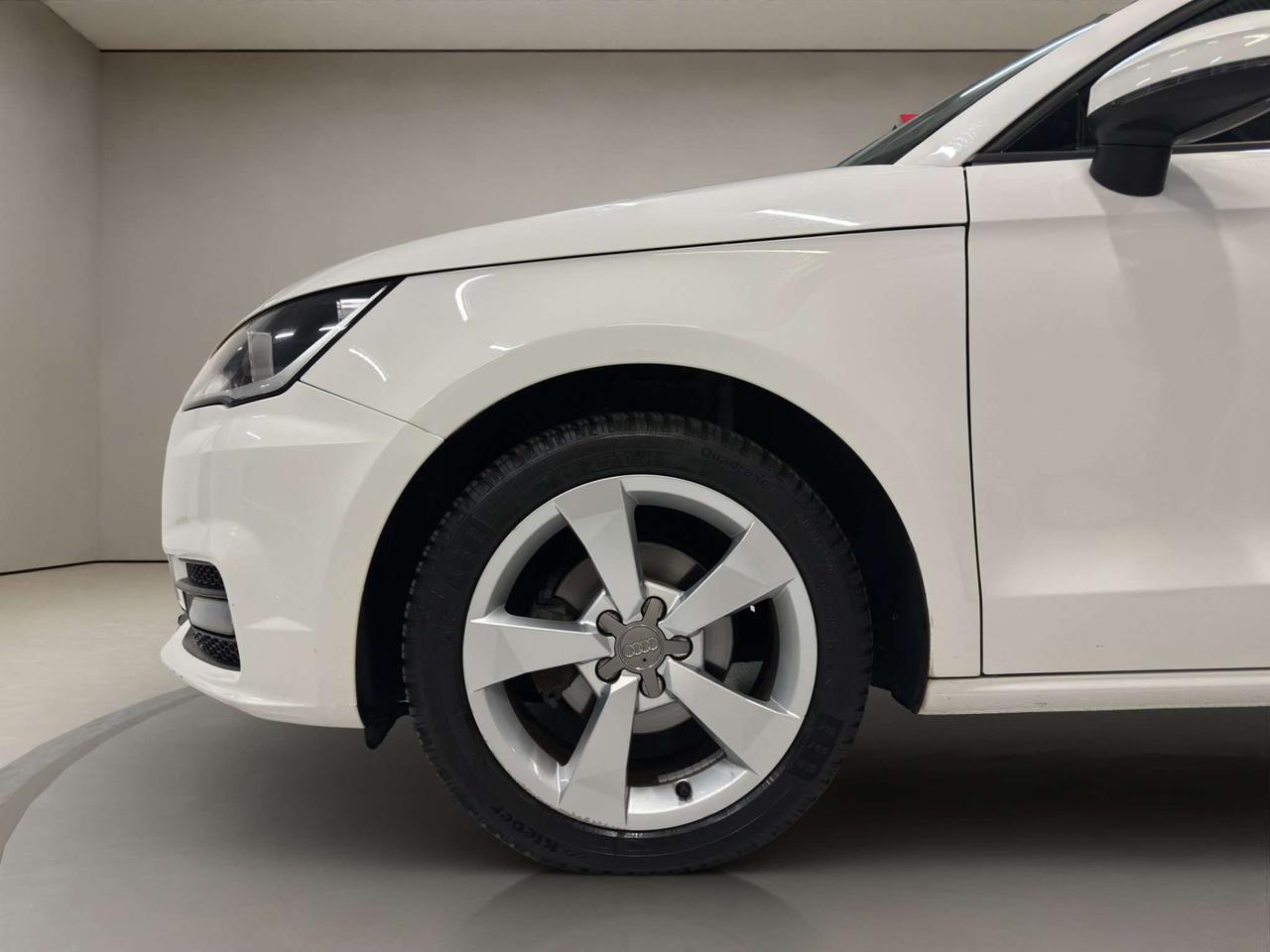 Audi A1 A1 Sportback 1.4 tdi Metal ultra