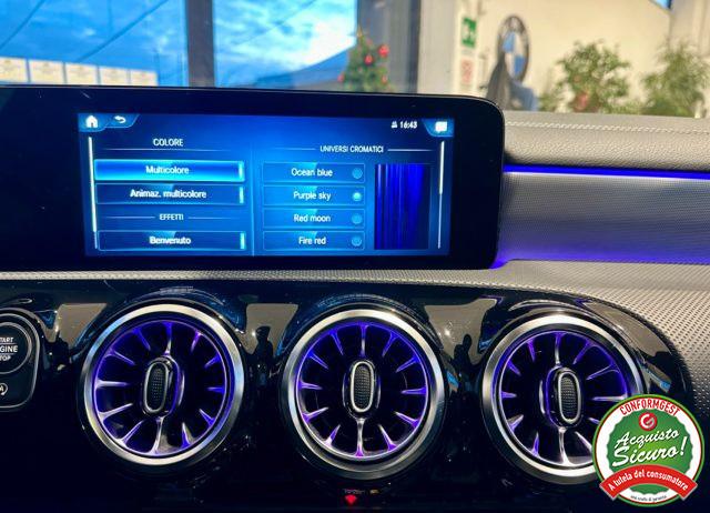 MERCEDES-BENZ CLA 200 d Automatic 4Matic Premium *TETTO*LUCI AMBIENTE*