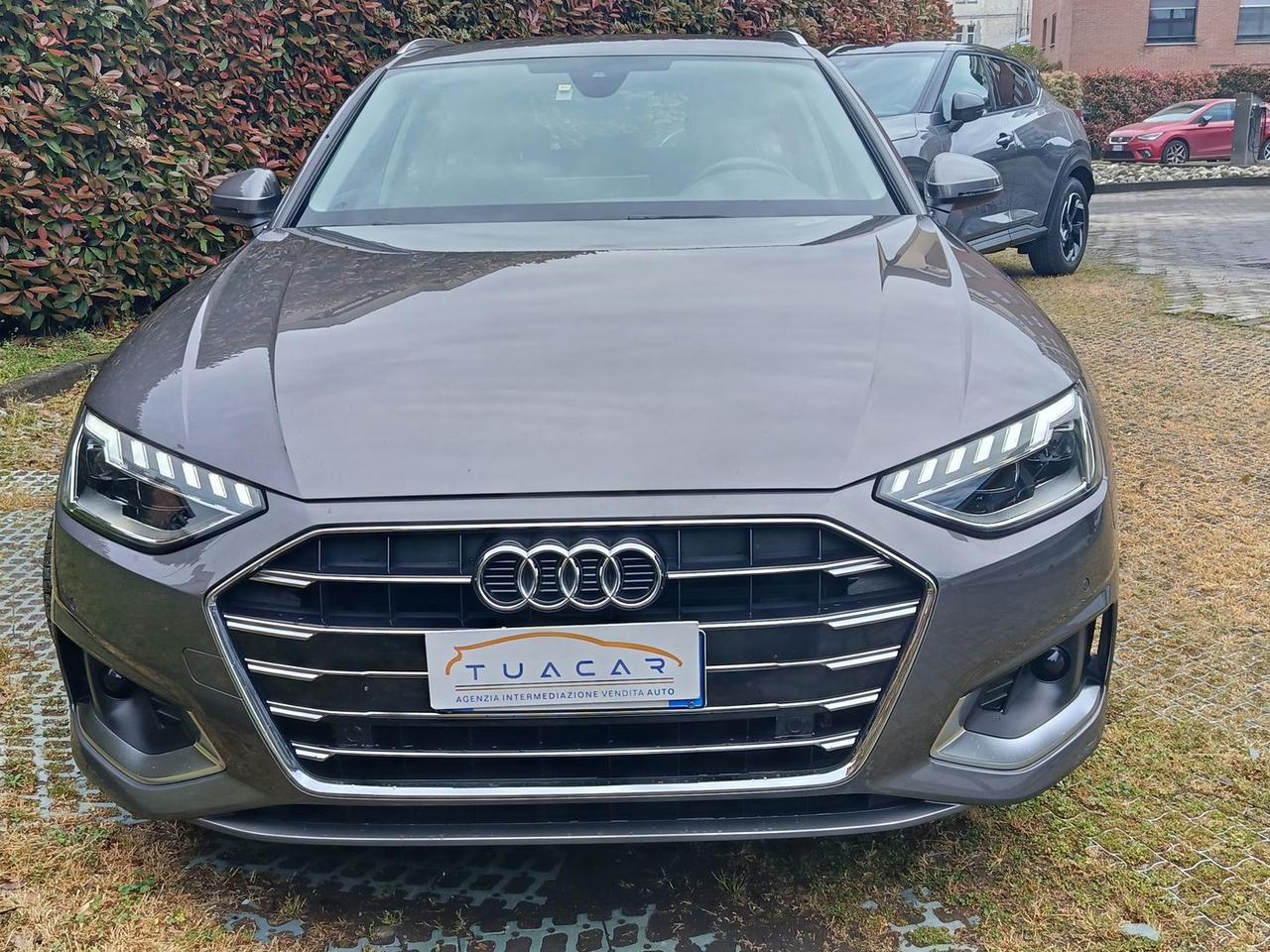 Audi A4 Business Advanced 2.0 35 TDI MHEV #10442