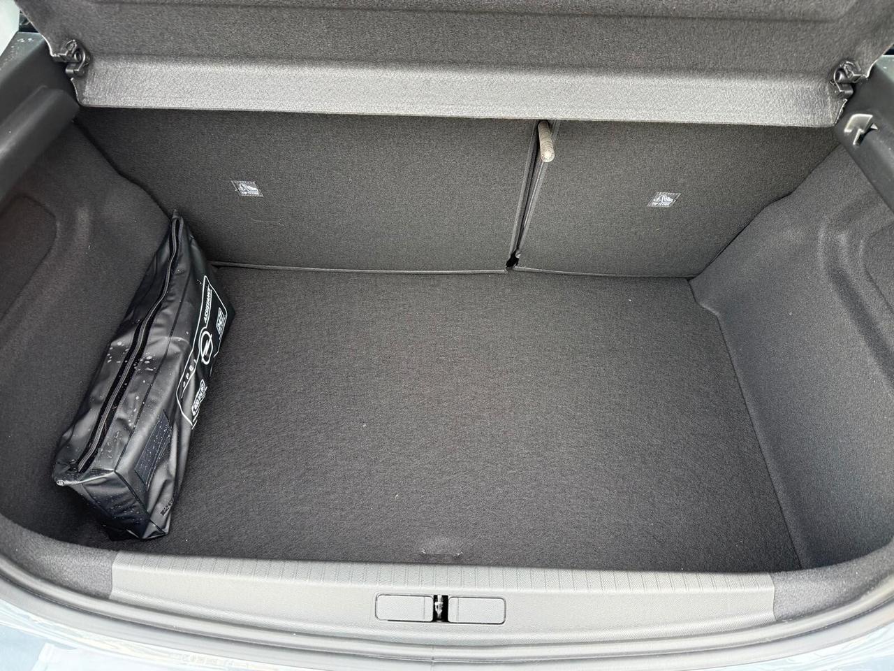 Opel Corsa 1.2 Edition 75cv - ok neopatentati