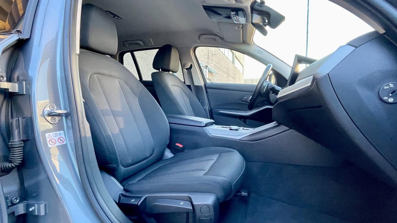 BMW 318D TOURING 2.0 BUSINESS ADVANTAGE 150CV - VIRTUAL COCKPIT, FULL LED, PORTELLONE ELETTRICO