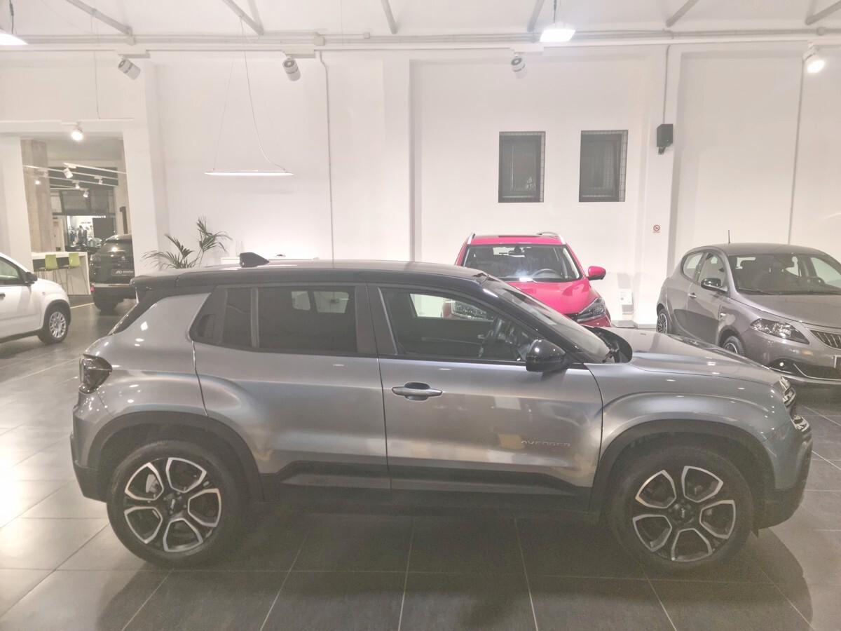 Jeep Avenger Summit 1.2 100cv AZIENDALE