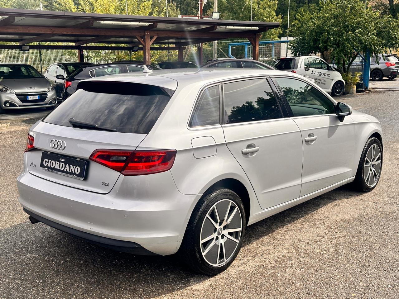 Audi A3 Sportback 1.6 tdi 105 cv S-Tronic