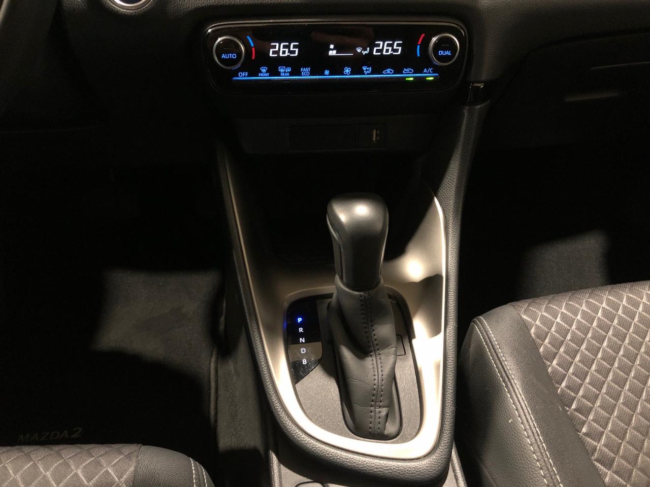 MAZDA 2 1.5 vvt full hybrid electric Select e-cvt