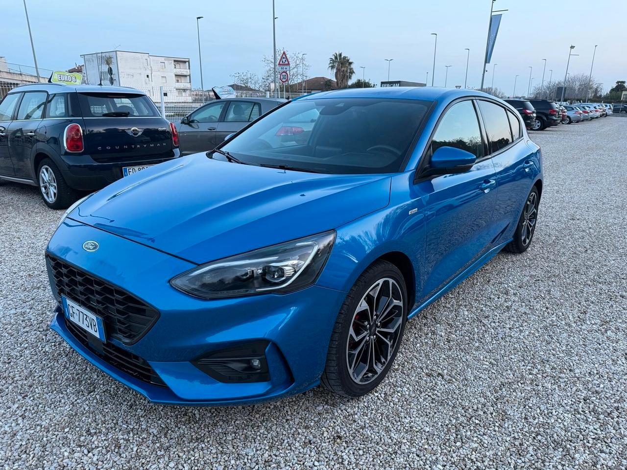 Ford Focus 1.0 EcoBoost Hybrid 125 CV 5p. ST-Line