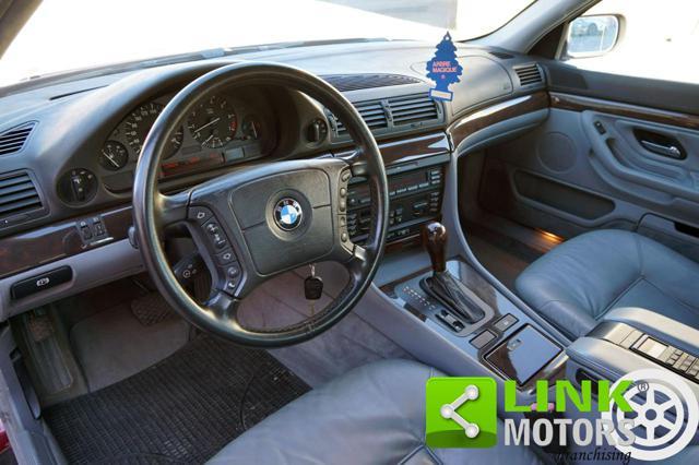 BMW 740 iL E38 V8 286CV LUNGA - 1994 - ISCRITTA ASI