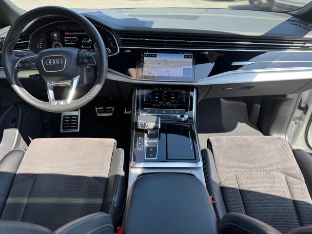 AUDI Q8 45 TDI quattro tiptronic Sport S LINE