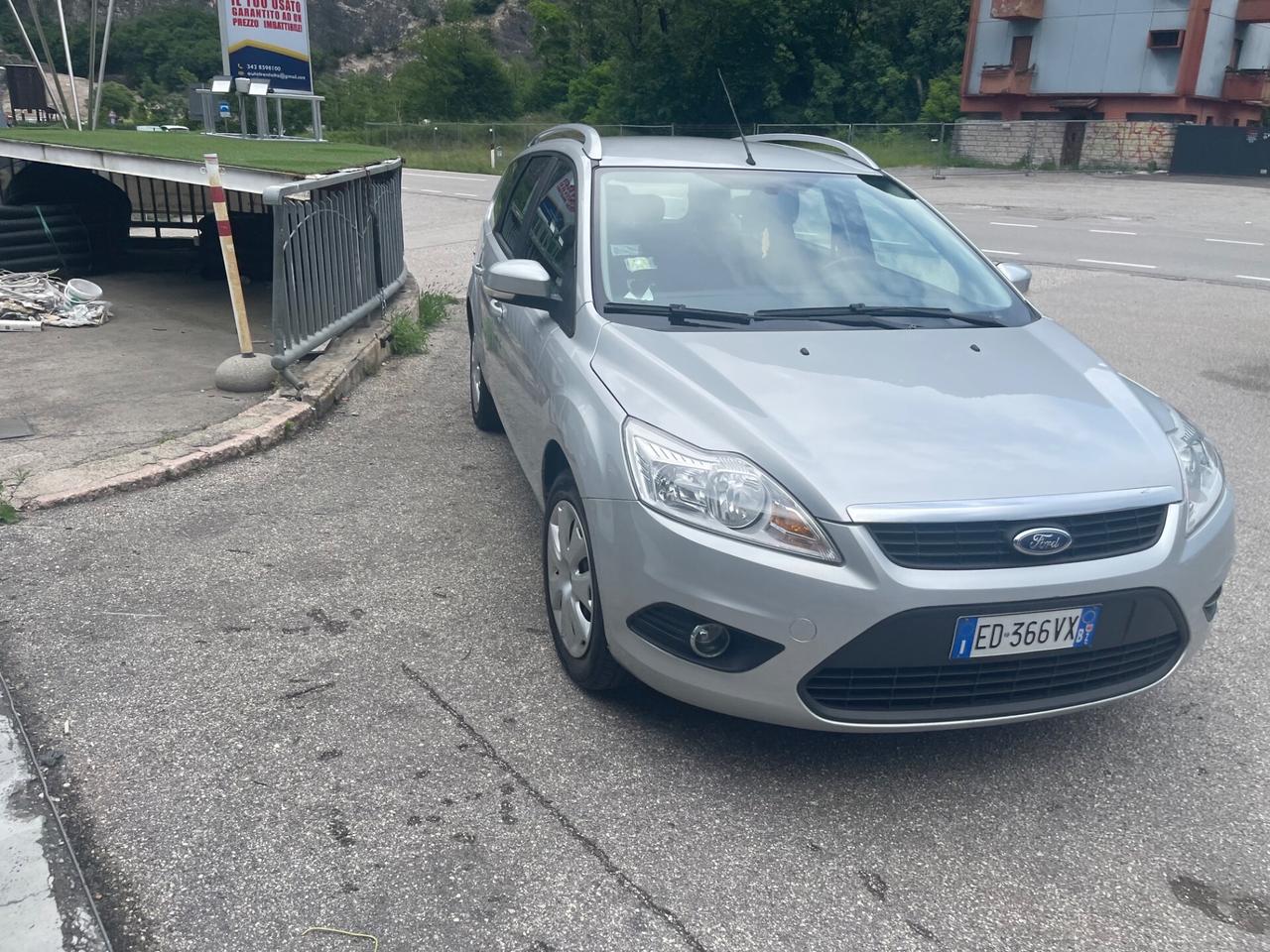 Ford Focus 1.6 105 CV SOLO 100 MILA KM
