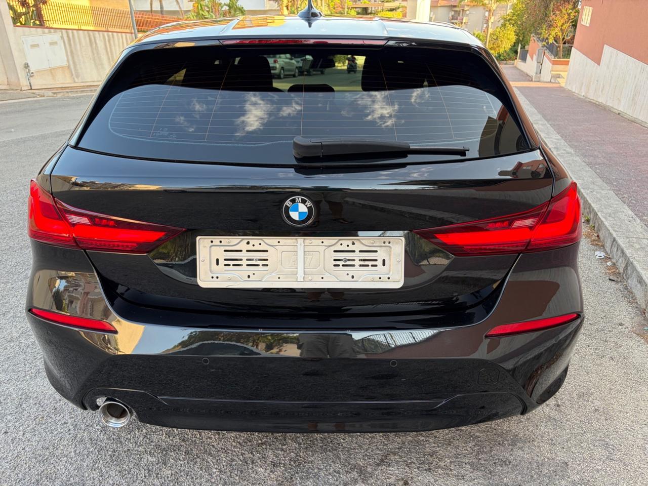 Bmw 116 116d sport strafull !!!