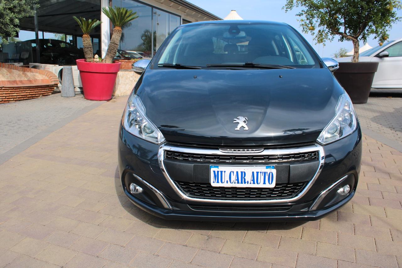 Peugeot 208 PureTech 82 Stop&Start 5 porte Signature