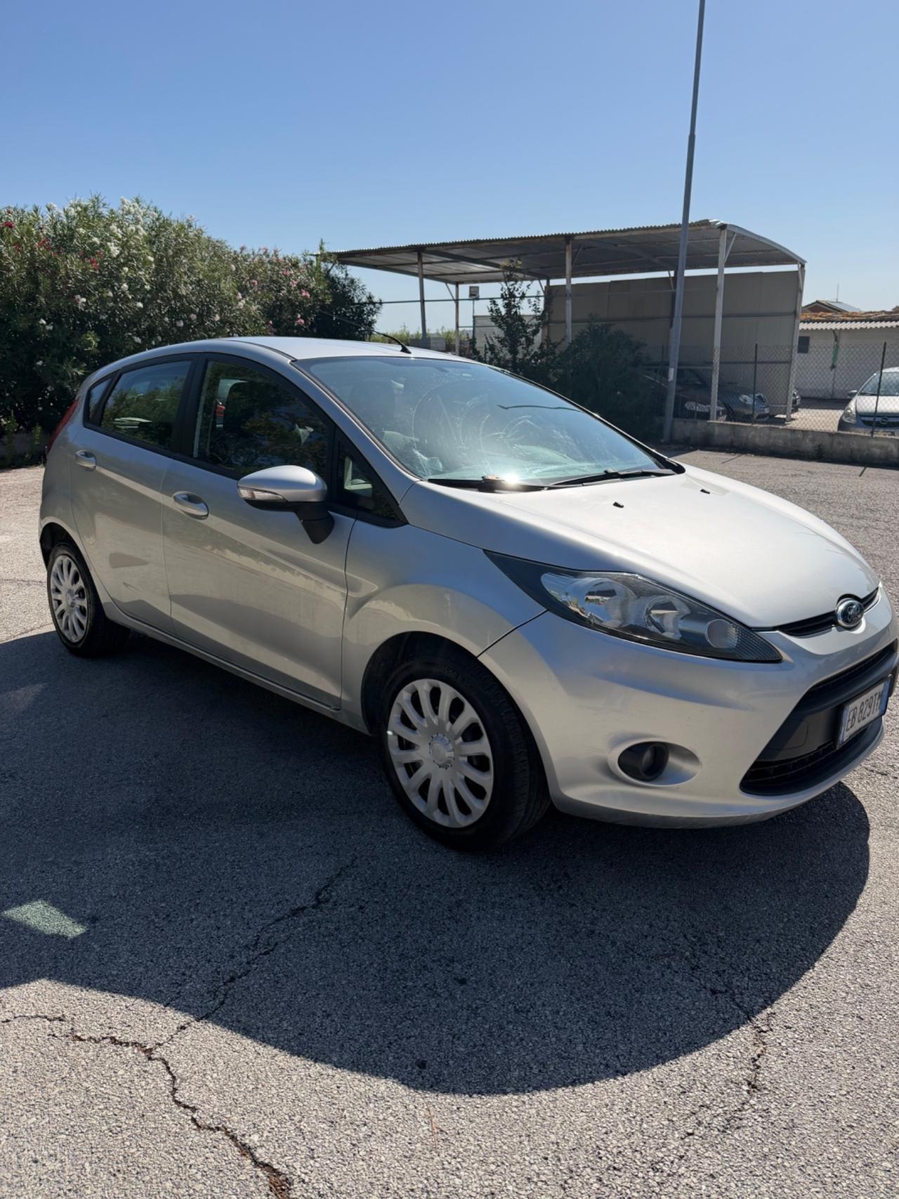 Ford Fiesta 1.4 TDCi Unicoproprietario Neopatentati