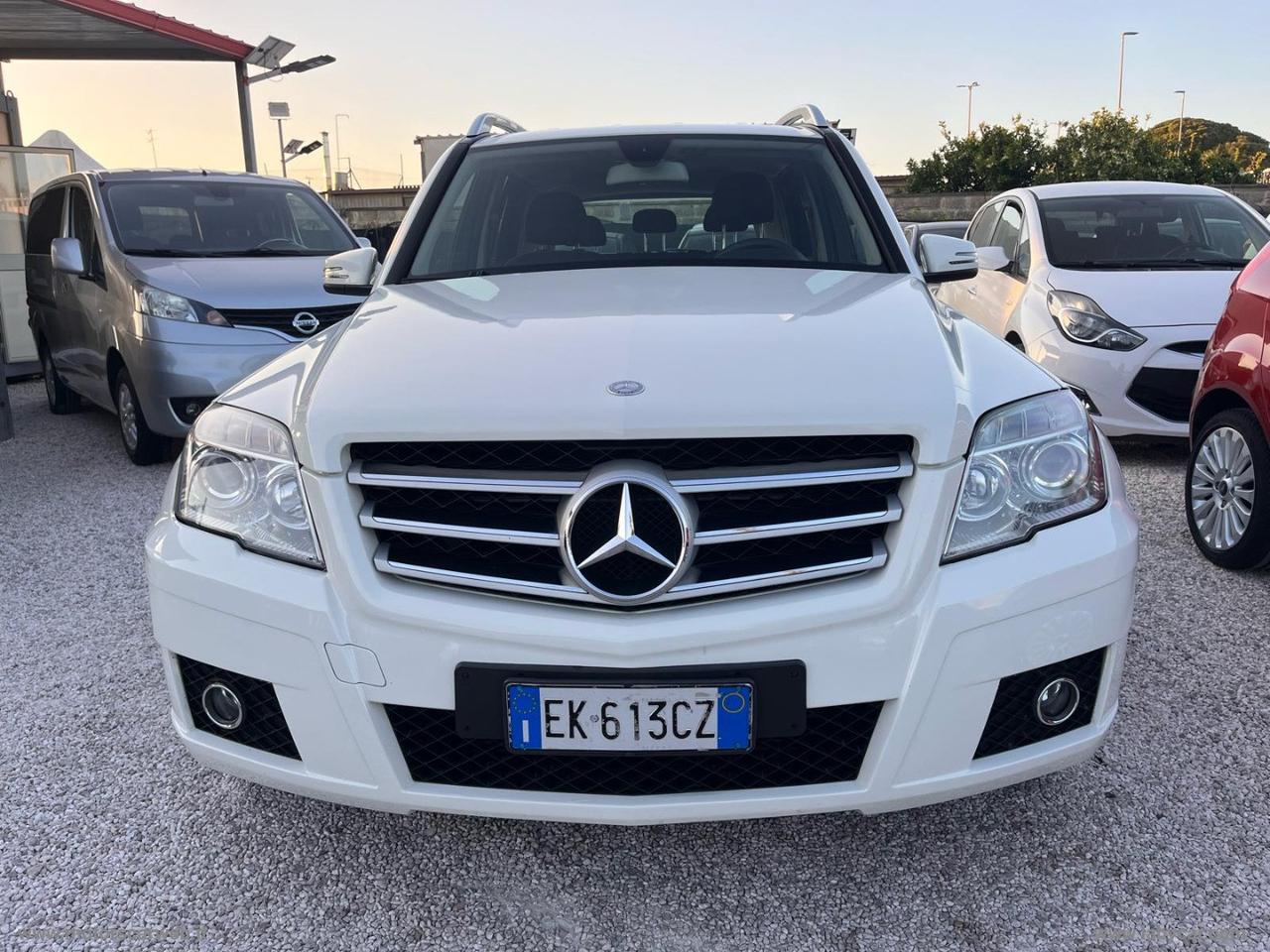 MERCEDES-BENZ GLK 200 CDI 2WD BlueEFFICIENCY Premium