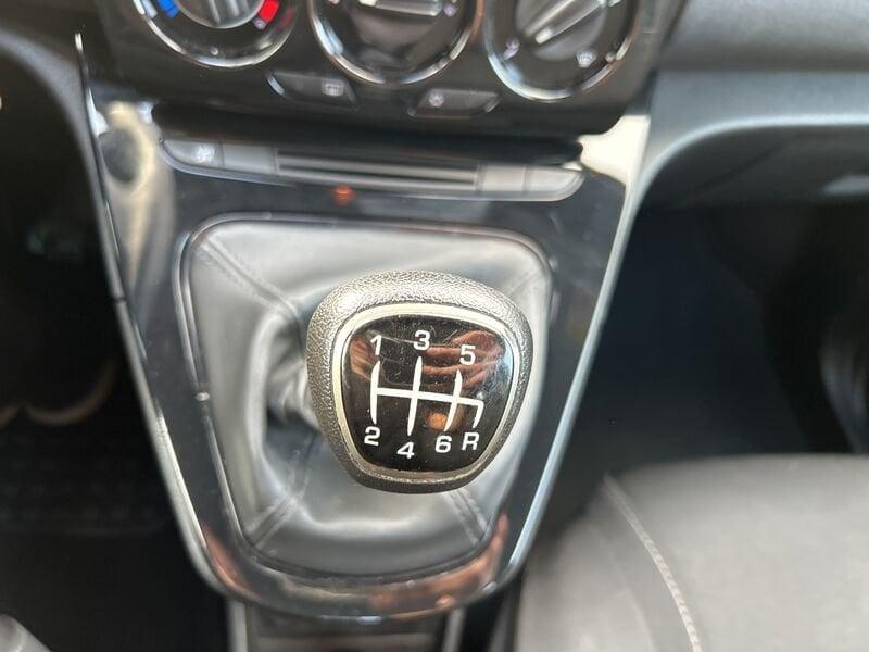 Lancia Ypsilon III 2021 1.0 firefly hybrid Gold s&s 70cv