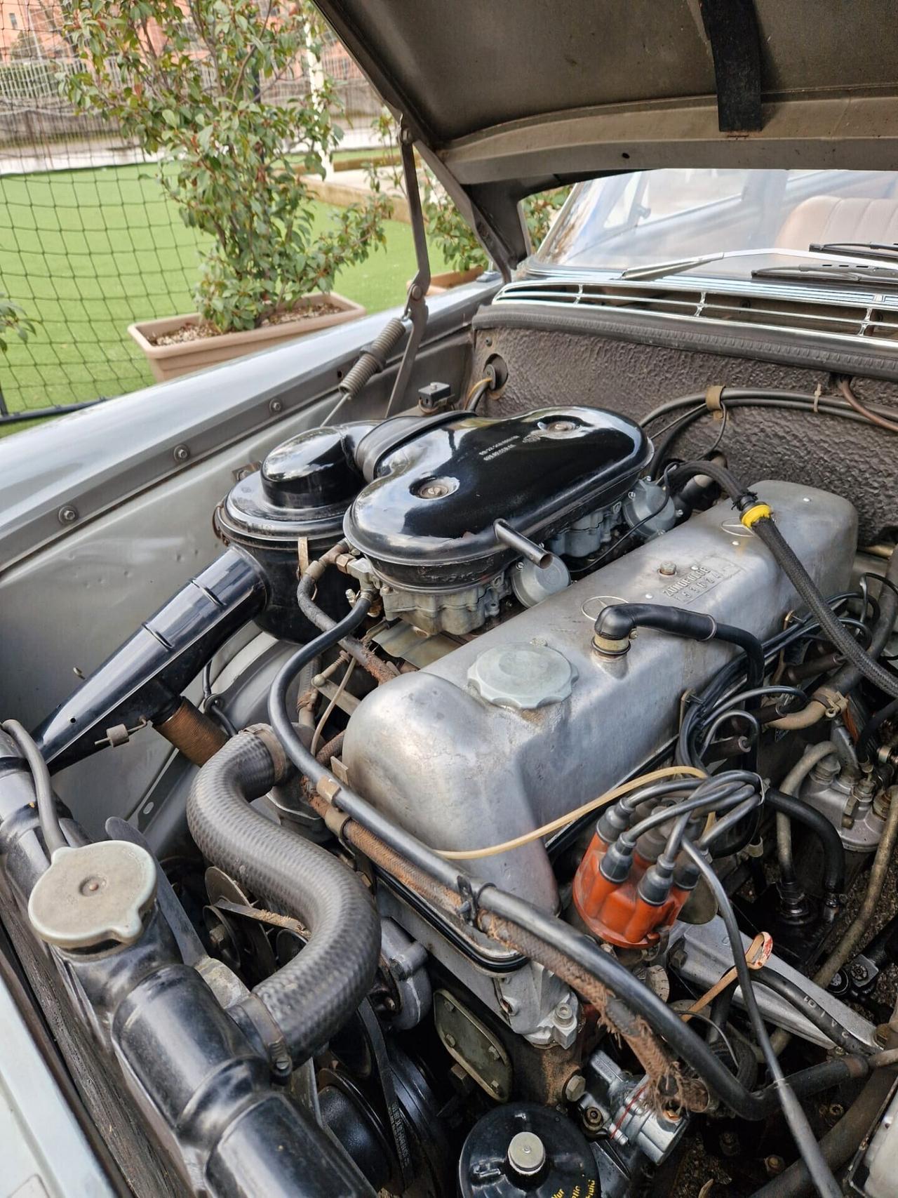 MERCEDES-BENZ 250 S - 1966 - 145cv