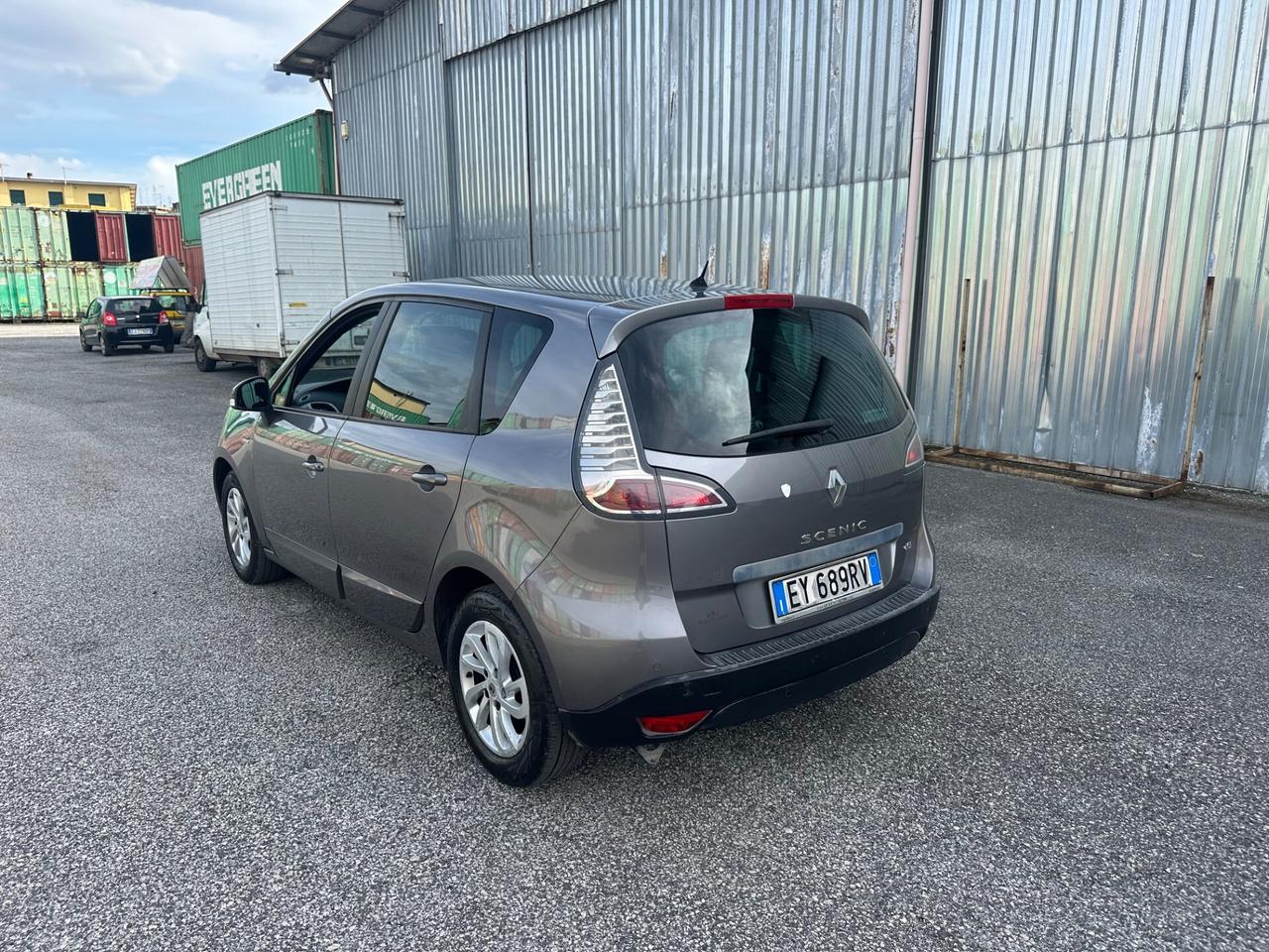 Renault Scenic Scénic XMod dCi 95 CV Start&Stop Energy Limited