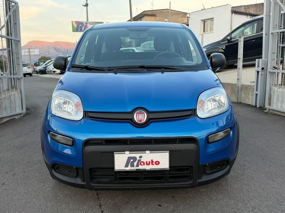 Fiat Panda 1.0 FireFly S&S Hybrid con 13.584 km