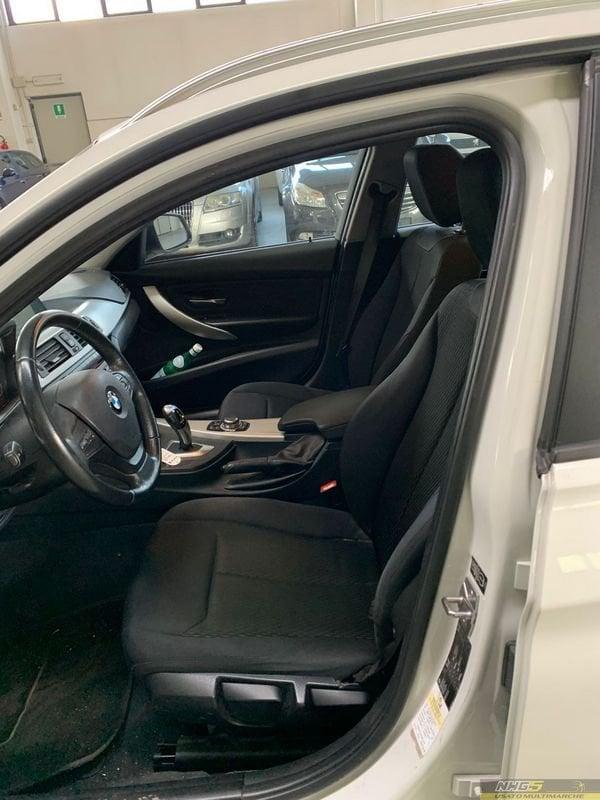 BMW Serie 3 318d Touring Business aut.