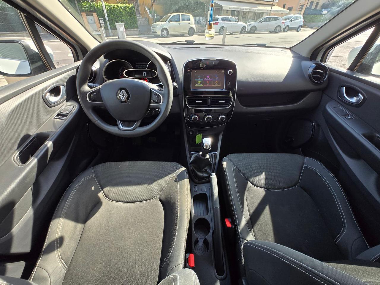 Renault Clio 1.2 16V 75CV Zen #50748