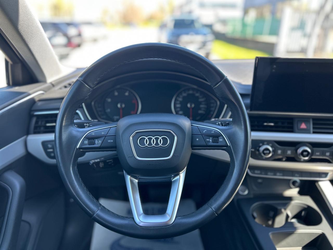 Audi A4 Avant 30 2.0 tdi mhev 136cv s-tronic