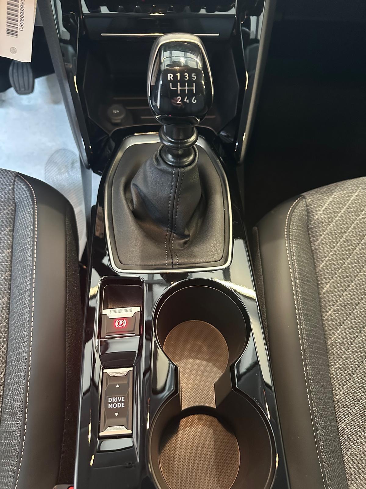 Peugeot 208 PureTech 100 Stop&Start 5 porte Allure "KM0"