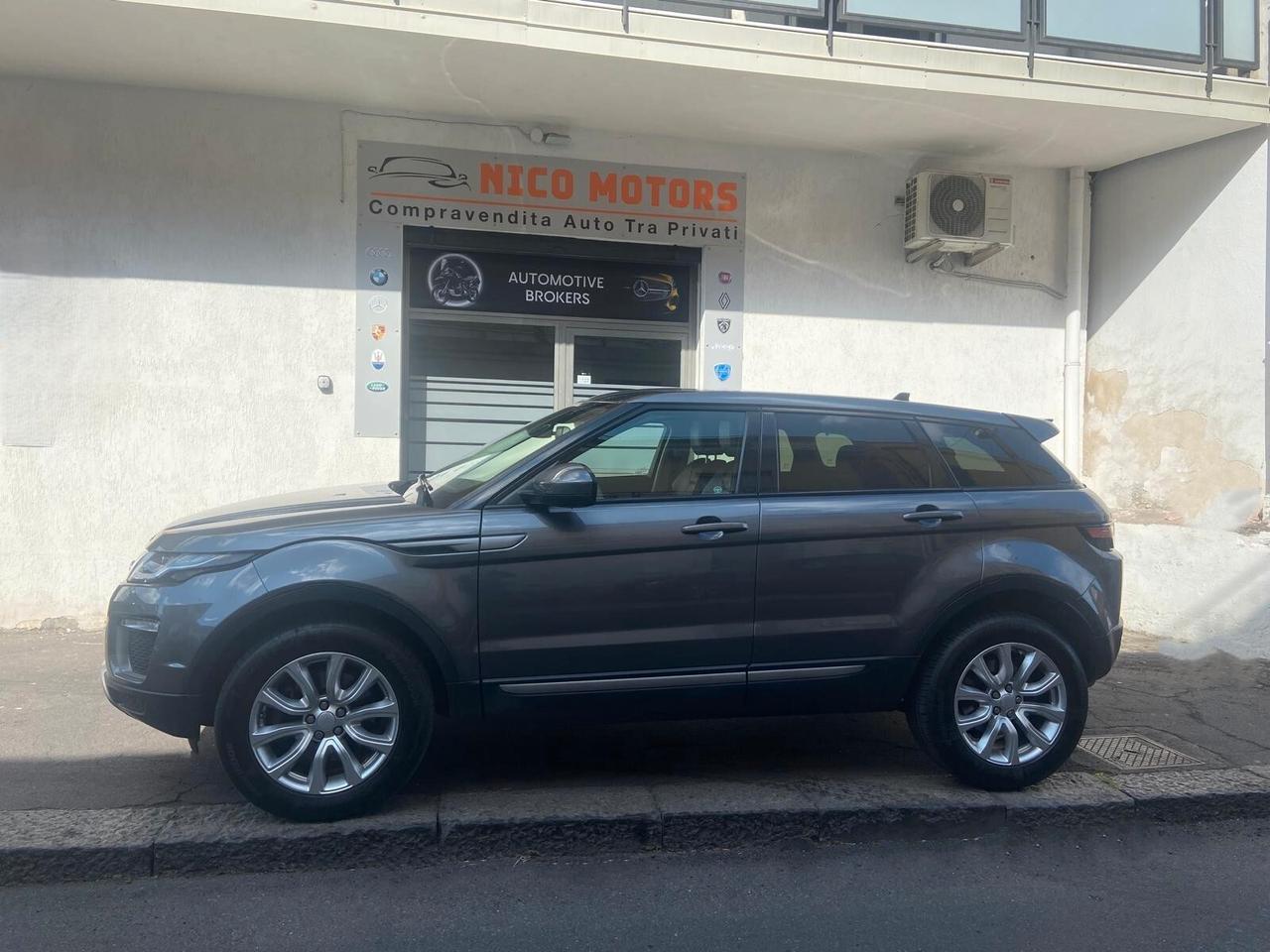 Land Rover Range Evoque 2.0 TD4 150 CV 5p. SE