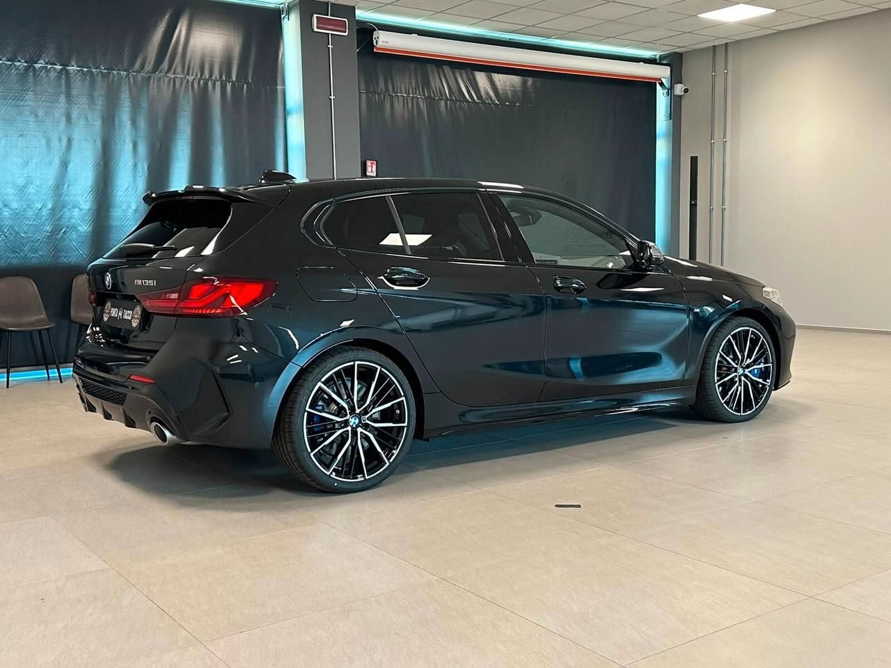 Bmw 135 M 135i xDrive Colorvision Edition