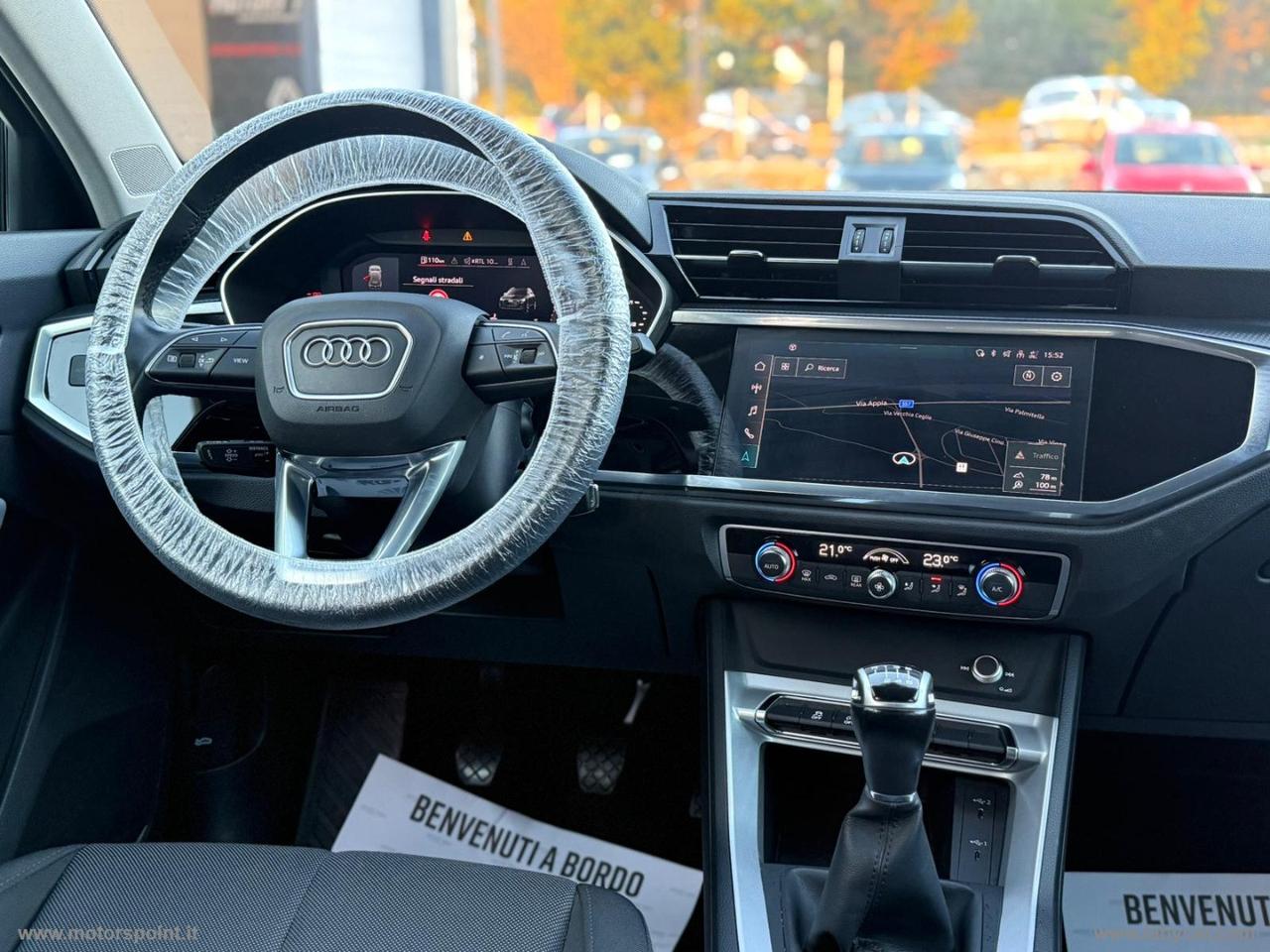 AUDI Q3 35 TDI Business