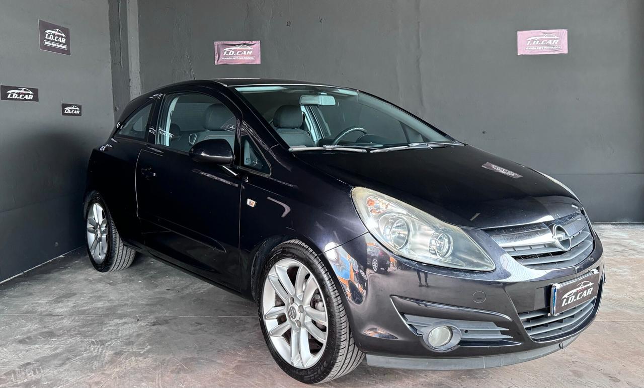 Opel Corsa 1.2 3 porte Club (Ok Neopatentati)