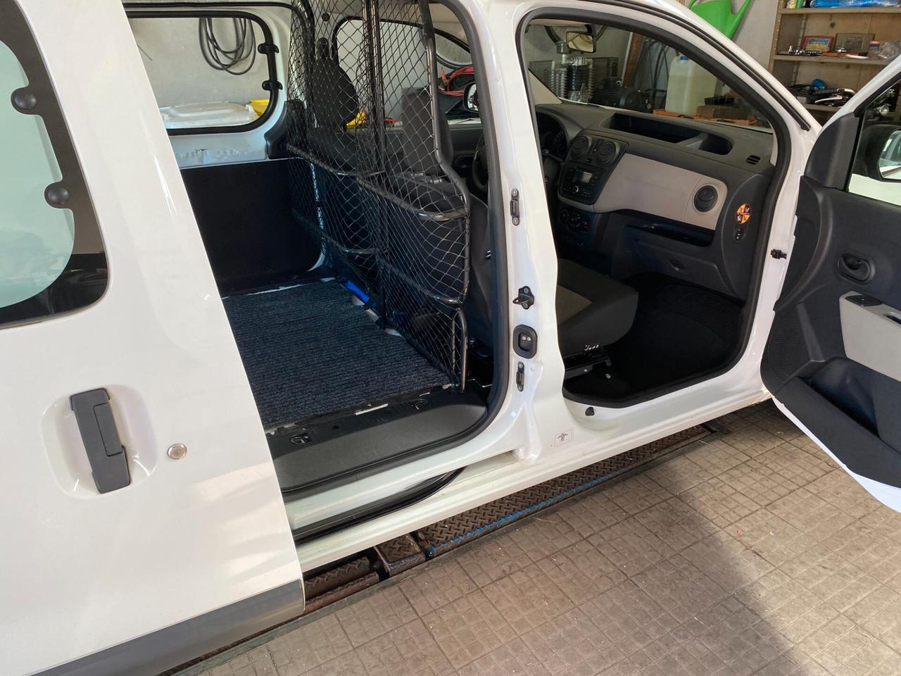Dacia Dokker 1.5 dCi 8V 90CV Lauréate N1